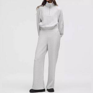 NWT - lululemon Scuba Mid-Rise Wide-Leg Pant *Waffle